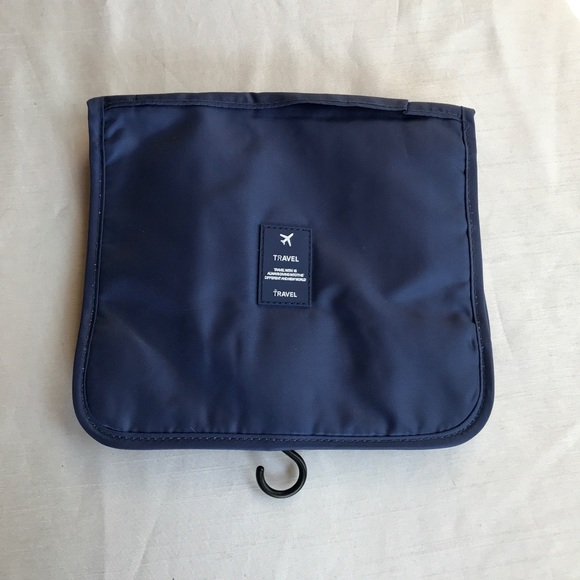 Navy Blue Toiletries Bag - Picture 4 of 4